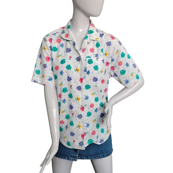 Carriage Court Tops - Vintage Sport Carriage Court White With Multicolor Floral Print Button Down
